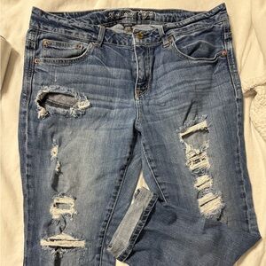 American eagle distressed jeans size 10